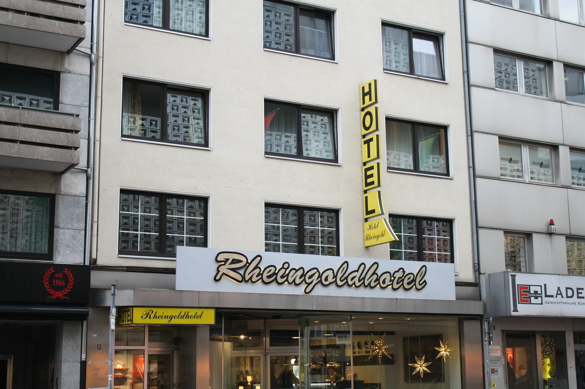 Rheinmetropole Hotel Düsseldorf Exteriör bild
